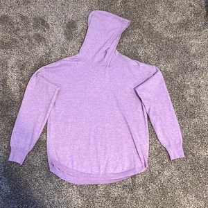 solid purple Carolyn Taylor sweater with a pull over and is a size small